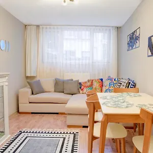 Comfortable House For Families Close To Taksim اسطنبول
