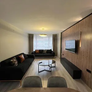 Center Apartment, Sisli, Near Metro اسطنبول