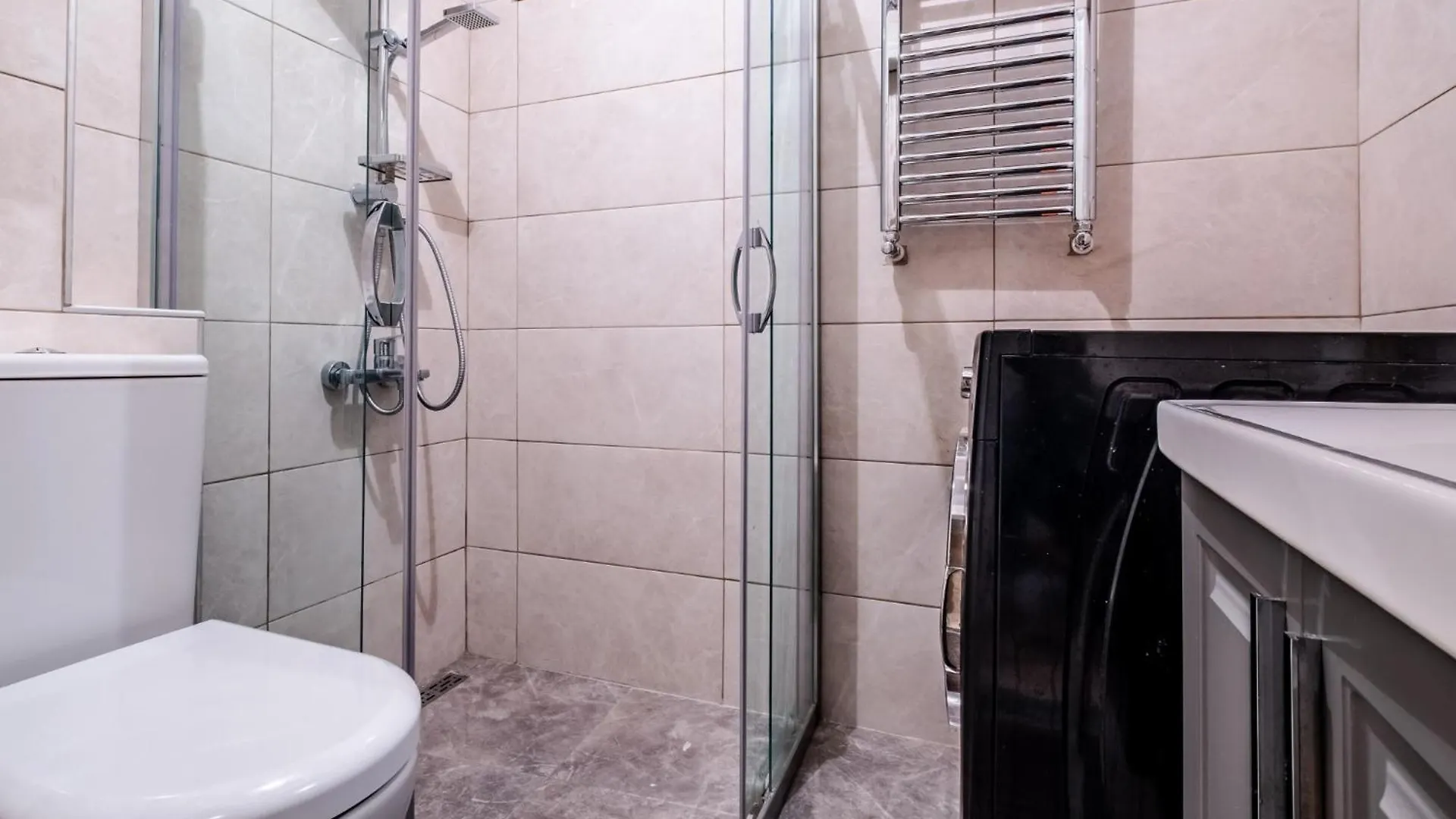 Flat With Bridge View 200 M To Ortakoy Shore Apartment Istanbul Turkey